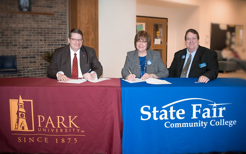 Read more about SFCC, Park University sign academic cooperation agreement